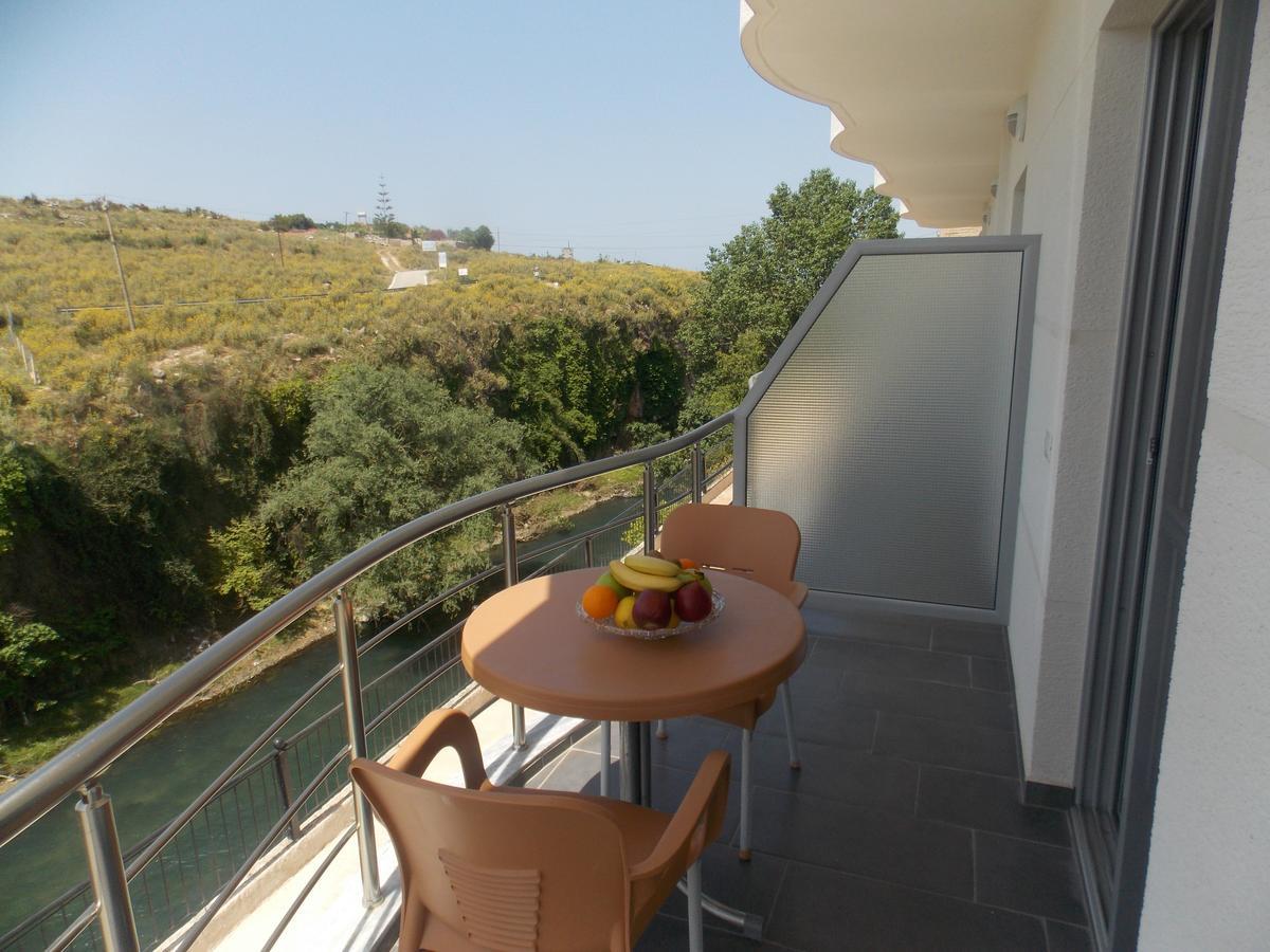 Hotel Irini Sarande Exterior photo